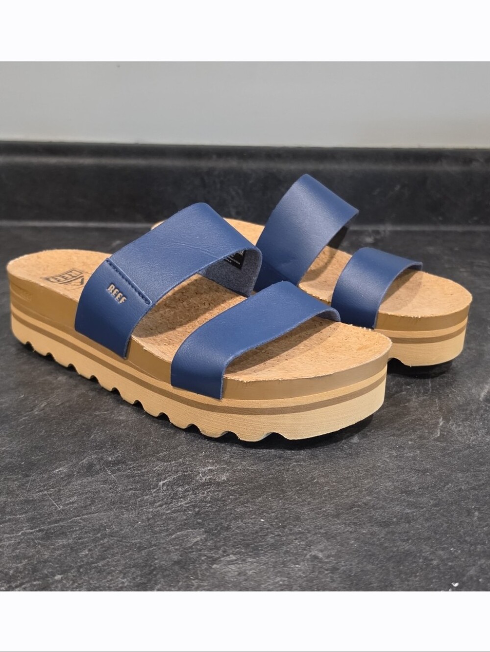 Reef Women's Size 7 Navy Blue Double-Strap Platform Sandals